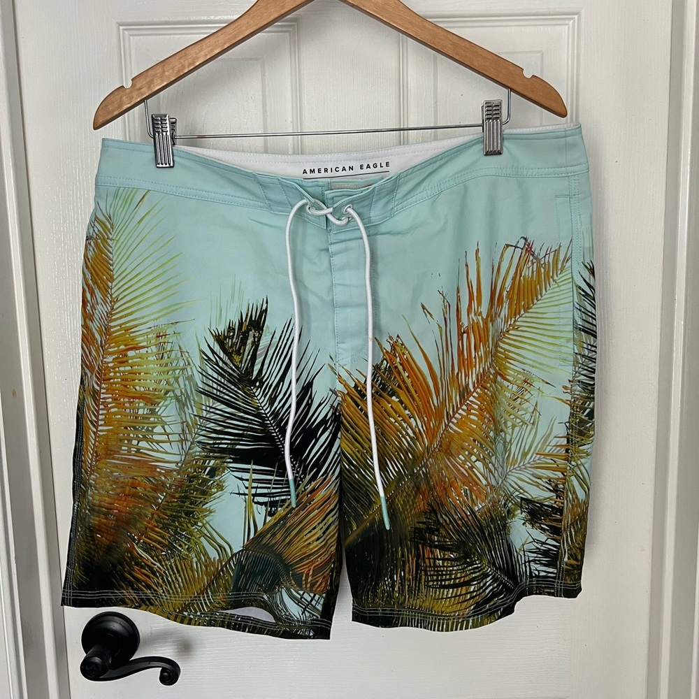 AE Men’s Board Shorts